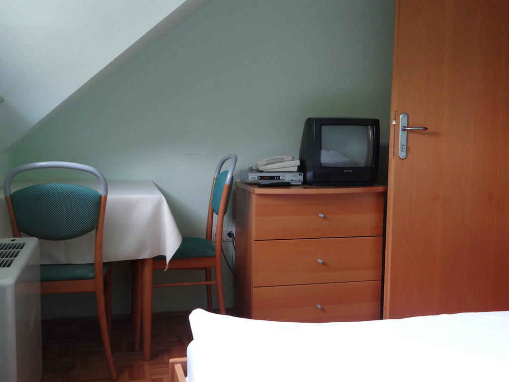 Rooms Hochkraut Celje Bilik gambar