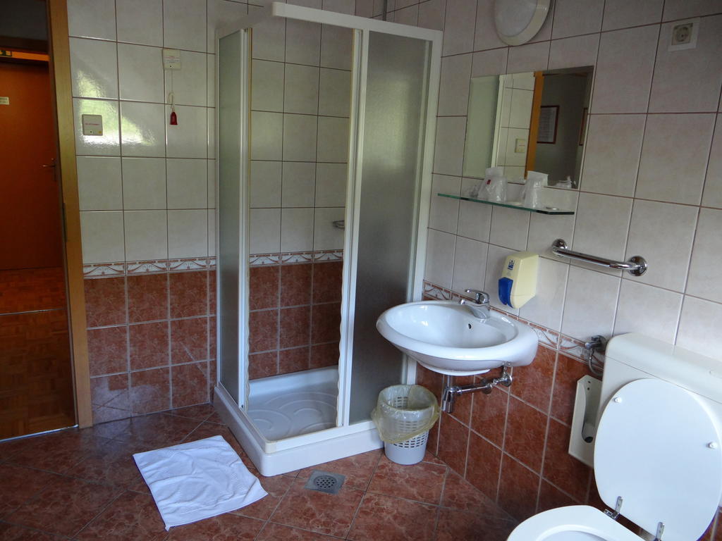 Rooms Hochkraut Celje Bilik gambar